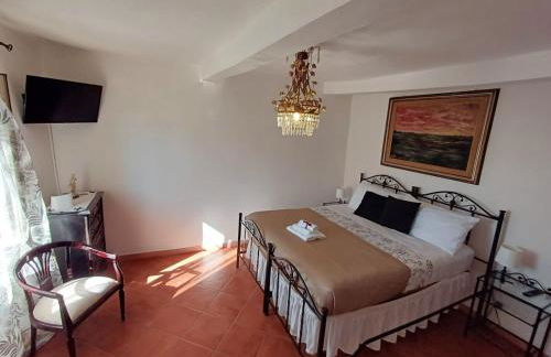 Vicolo Santa Maria- Appartamento nel centro storico. - Foto 2