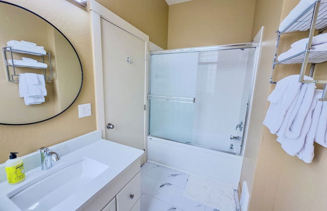 Peach Street Inn by WanderLodges - Photo 45