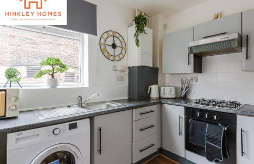 Stanley House - 7 doubles! - Parking! - City Links By Hinkley Homes Short Lets & Serviced Accommodation - Foto 4