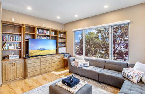 Pet-Friendly Home In The Main Channel w/ Breathtaking Sunsets & Lake Views - Foto 4