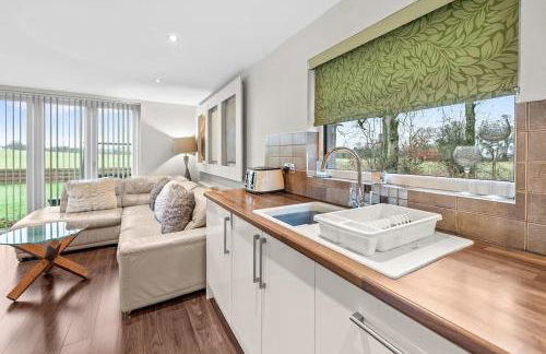 Westcraigs - Photo 3