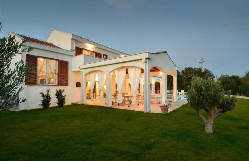 Awesome Home In Sestanovac - Foto 28