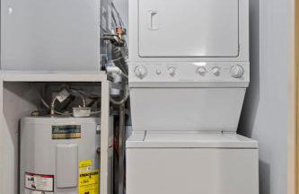 Indy Urban Nest - Sleeps 8 - Skywalk Access - Convention Center - Stadium - Foto 5