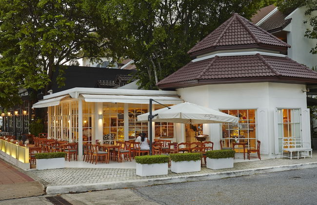 Woodlands Suites Serviced Residences - Foto 61