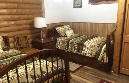 Cabin Rental for Large Groups Ideal for Colorado Glamping - Foto 27