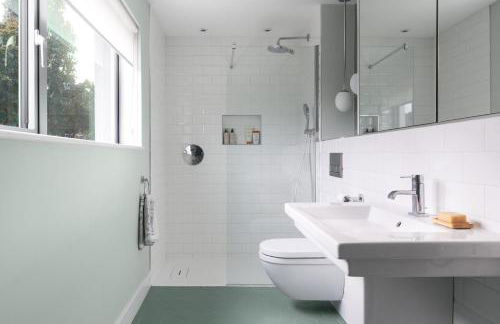 5 Bed in Seaview oc-m33328 - Photo 40