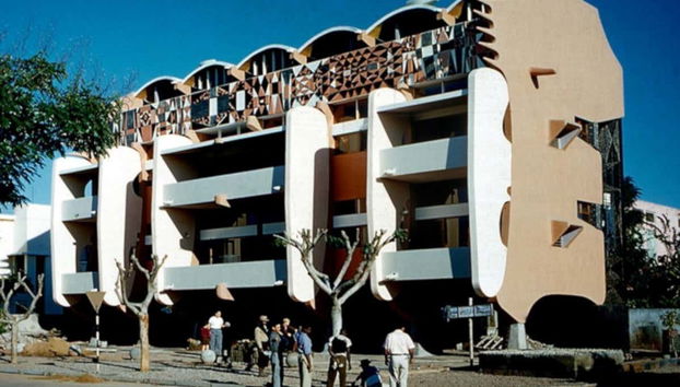 Uno de los edificios de Pancho Guedes