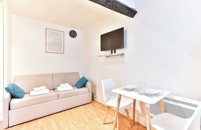 Le Marais - Rue de Bretagne - Photo 1