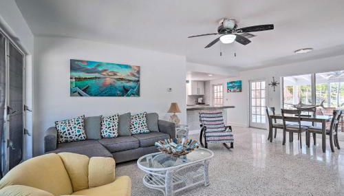 Palm City Canalfront Home with Boat Dock and Fire Pit! - Foto 4