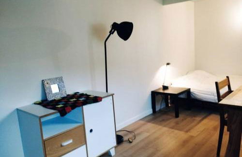 Chambre indépendante avec SDB sur jardin, au calme - Foto 9