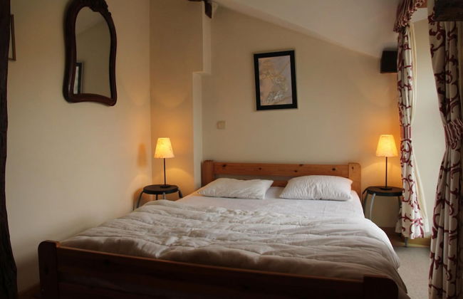 Vintage Castle near Forest in Havelange - Foto 6