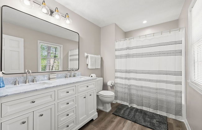 Beautiful Newly-renovated Home in Indian Hills - Foto 5