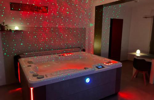 SPA La Maison du Bonheur Suite avec Spa prive pres d Arras - Photo 4