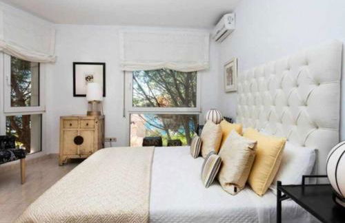 VILLA LANTANA -Vistas únicas al puerto de Mahón - Foto 8