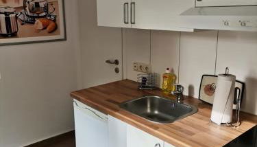 Appartement für 2 Personen Wohn und Schlafzimmer DuschBad Wi8 - Foto 2