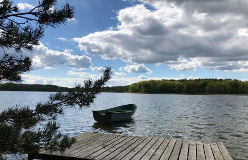 Ferienhaus Reetdach 1300qm Privatgrundstück Bootssteg Sauna Templin Lübbesee Uckermark Erholung pur Seenplatte - Photo 8
