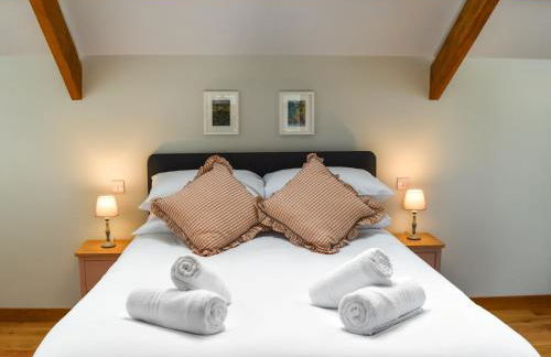 Aeron Villa - Photo 5