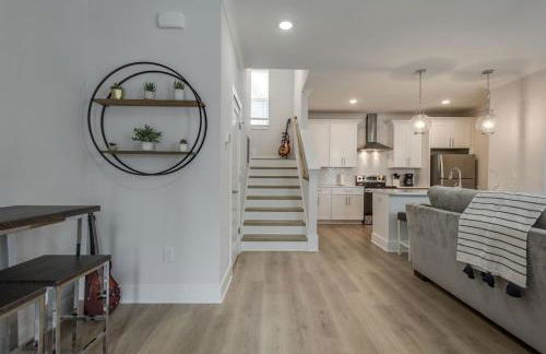 Classy, Cozy, Close to downtown - Foto 13