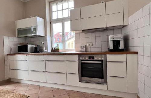 Feine Apartments in der Südstadt von Erfurt mit kostenlosen Stellplatz & Flasche Wein zur Begrüßung - Foto 10