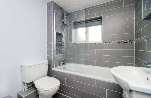 Delightful Home Great Location In Gloucester Quedgeley By STAE-Homes - Foto 13