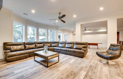 Sprawling Suwanee Home Theater, Pool, Hot Tub! - Foto 37