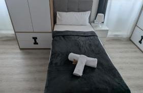 LeHaStays Apartments - FS7 I Küche I WLAN I SmartTV I Einzelbetten I Parkplatz - Foto 5