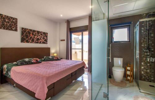 Villa Nina with pool - Photo 2