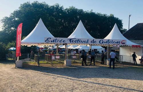 Gite Coccinelle in the medieval town of Confolens - Foto 46