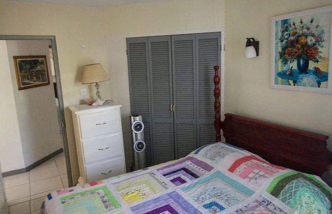 Yellow Canary Beach Villa - Photo 9