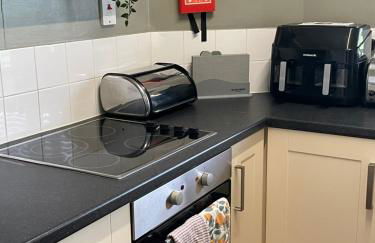 The Gillett's Cottage - Photo 5