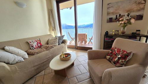 Lago Maggiore - Traumbalkon mit Seeblick & Pool und 2 SZ - Foto 5