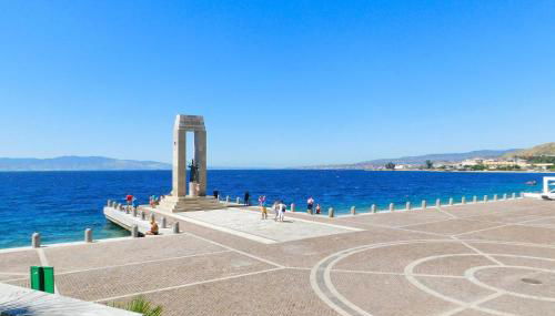 Awesome Apartment In Reggio Calabria - Foto 5