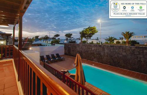 Stylish 6 Bedroom Villa Princesa - Hot Tub - Heated Pool - Near Beach & Waterparks - Foto 17