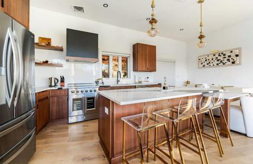 Modern Lakeview Home with Private Dock Sleeps 5 - Foto 2