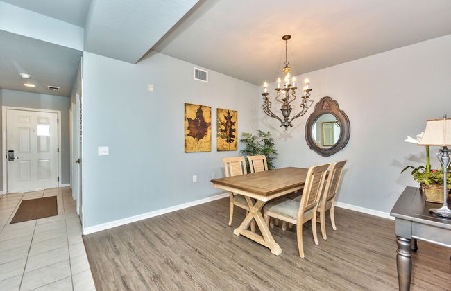 Asiago Vacation Rental at Lely Resort. Newly Furnished 2-Bedroom Condo with Stunning Lake & Golf Views. Spacious Retreat with Private Lanai, Resort Pool, Hot Tub and Gym Access - Foto 17