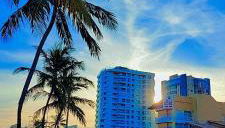 Apto na Praia de Atalaia a 100 metros da Passarela do Caranguejo - Foto 1