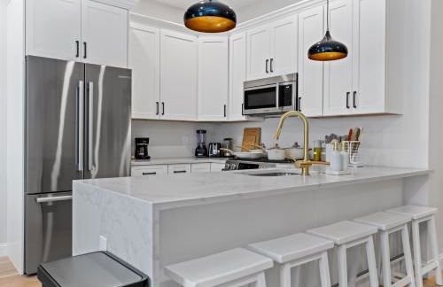 5BR 3BATH 6BEDS Boston Home - Foto 2