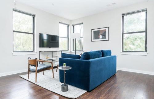 CozySuites Music Row Stunning 2BR -free parking 35 - Foto 8