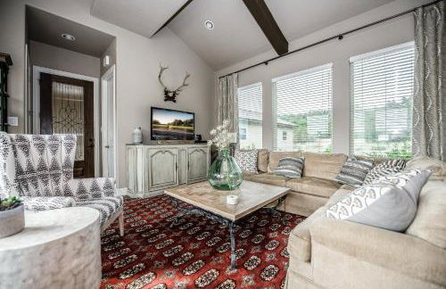 The Century Oak: 3-Unit Estate next to Remi's Ridge & Hayes Hollow - Photo 5