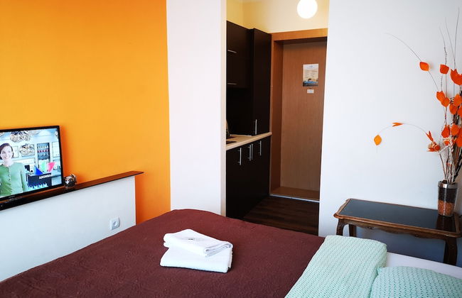 Orange Studio - Photo 56