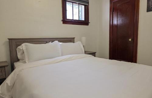 Cute 2 Bedroom Apartment 7 minutes from the falls! - Foto 10