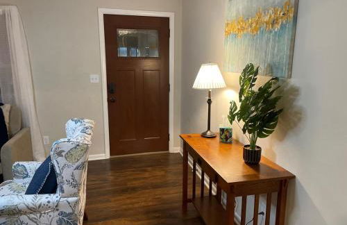 Cozy Haven Home Away from Home - Foto 25