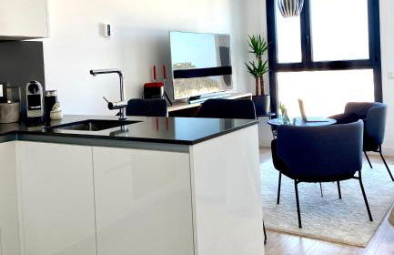 Urban Sky Views over Malaga - Photo 4