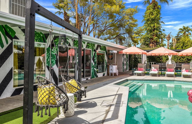 The Beverly - Photo 59