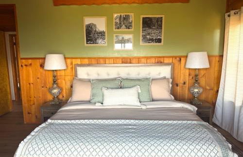 NEW LISTING, Near Yosemite South Gate entrance and town, King bed, Hot Tub, BBQ, Firepit & Mountain Views - Foto 18