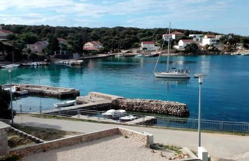 Apartment Dora 1 Jakišnica - Foto 4