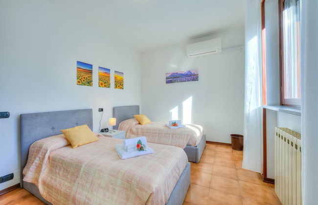 Cedar House Villa Few Minutes From Lake - Foto 20