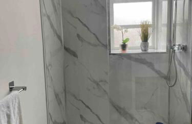 Linnet House - Relaxing - Leafy - Whole Apt- 2 Bed - Foto 14