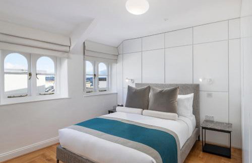 FOX ON THE HOE - Luxury Apartment accommodation - Photo 54