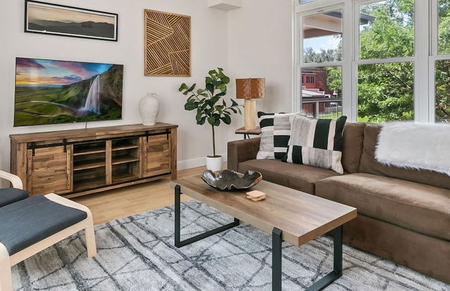 Quiet Urban Escape - Backs to Poudre River Trail - Foto 1